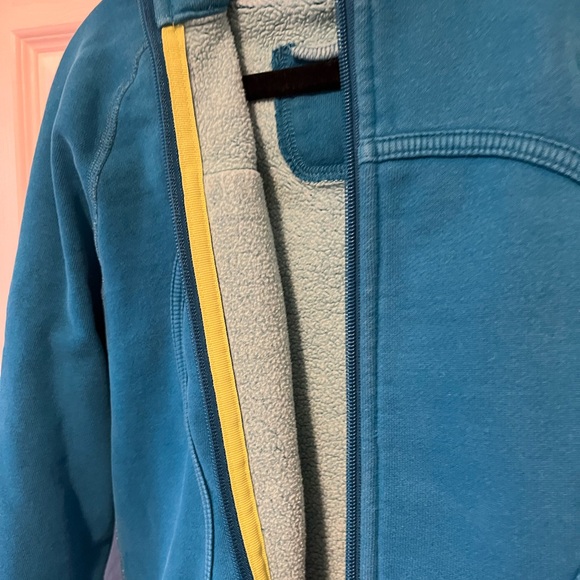 🍋Vintage Lululemon Scuba Hoodie -no size dot but fits like a 6 - Picture 3 of 8